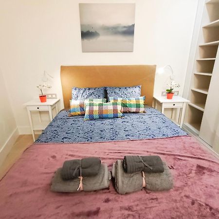 Oasis Rooms Barcelona - By Ronda Universidad エクステリア 写真