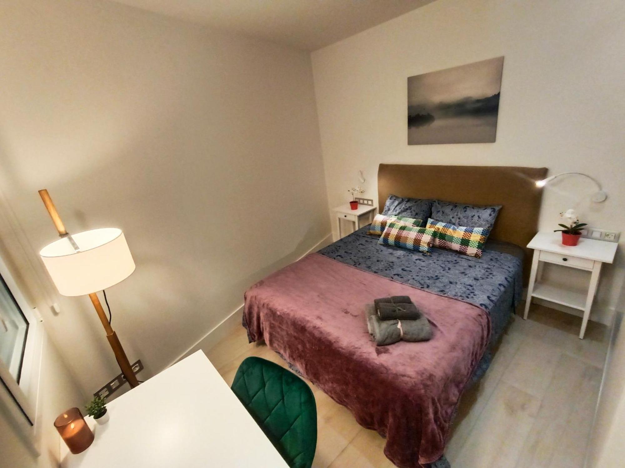 Oasis Rooms Barcelona - By Ronda Universidad エクステリア 写真